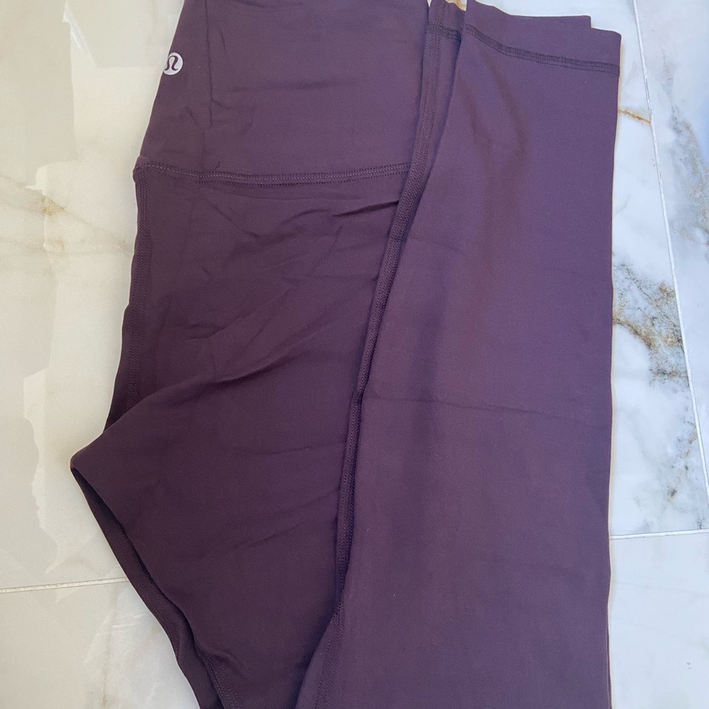 Lululemon align super high rise  black plum Leggings - Picture 6 of 6